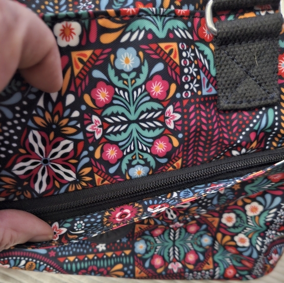 Kiplings Floral/Star Multicolor Women's Bag. - Picture 5 of 14